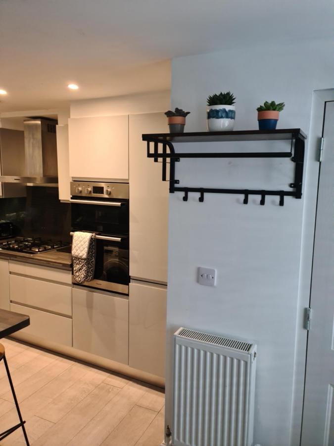 2 Bed Home From Home Apartments London Eksteriør billede